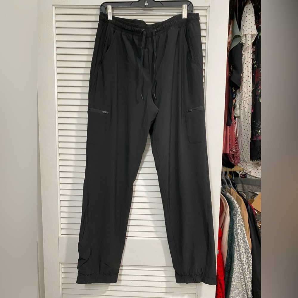Eddie Bauer fleece-lined joggers size 12